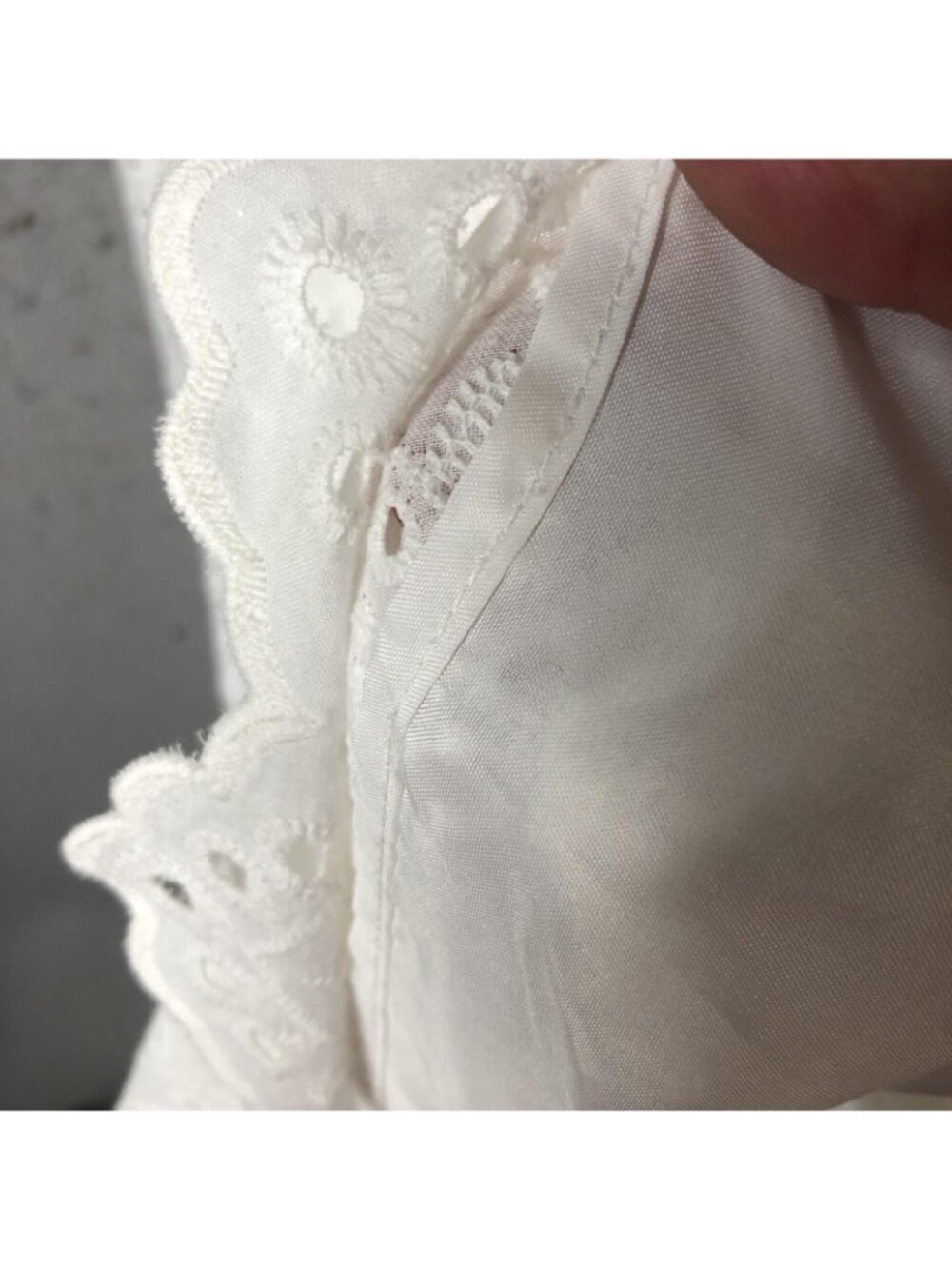 Betsey Johnson Dress Womens S White Eyelet Lace Smocked Midi Puff Sleeve Boho - Picture 16 of 16